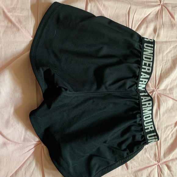 Under Armour Shorts - Picture 4 of 4